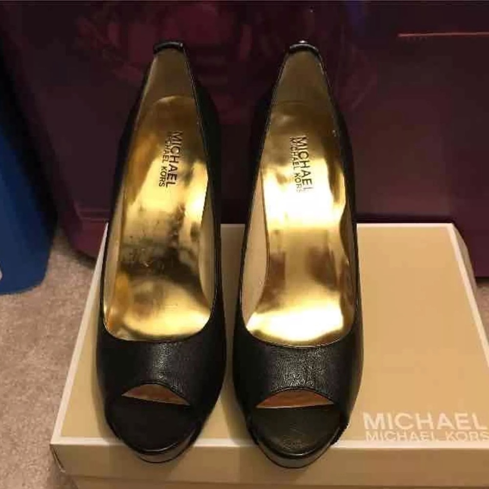 Michael Kors Pumps